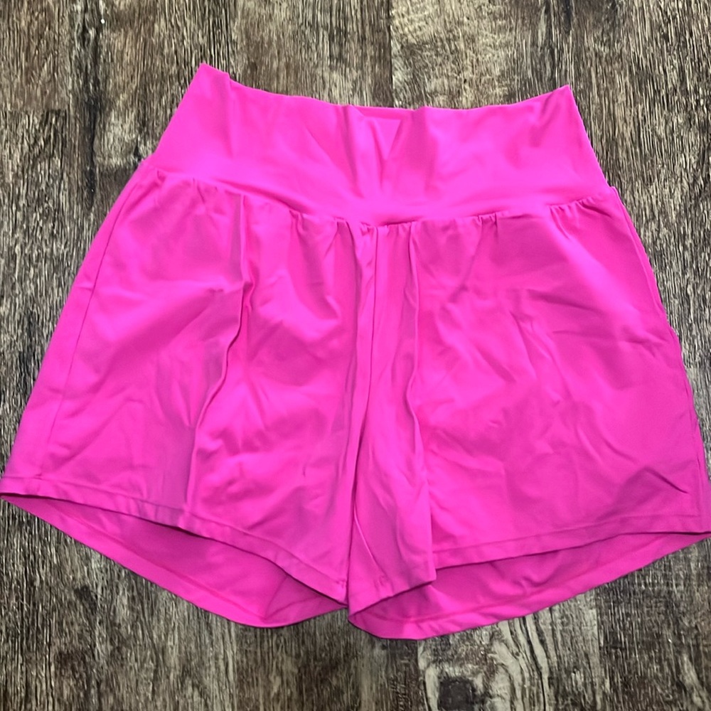 Halara 5in lined shorts pink